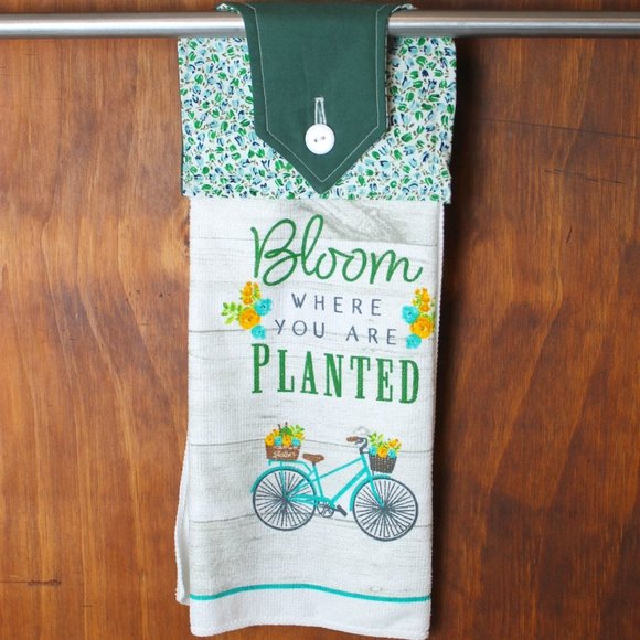 "BLOOM WHERE YOU ARE PLANTED" GREEN & WHITE FLORAL PRINT HANDMADE HANGING TOWEL - Picture 1 of 4